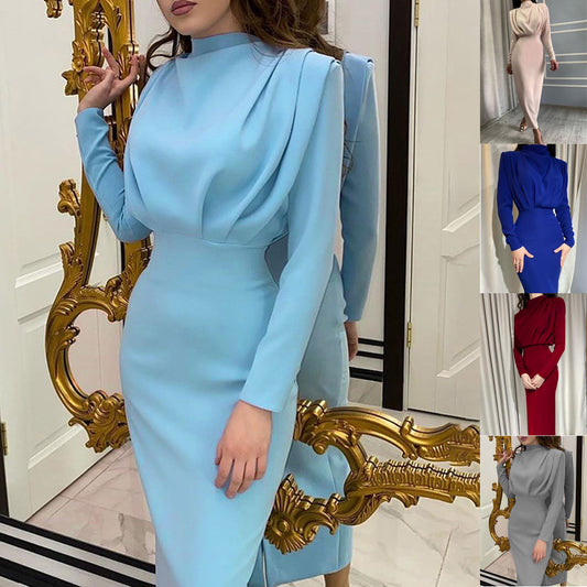 Femmes Robe élégante ajustée avec col haut et fronces Chic und Stil