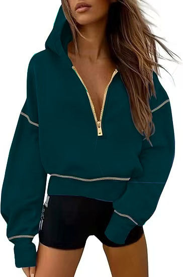 Chic und Stil | Sweat à capuche oversized pour femmes avec demi-zip