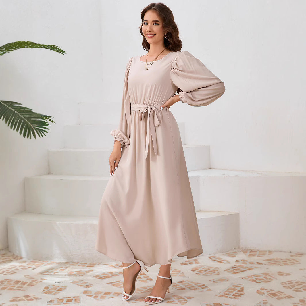 Dames Élégante Robe Maxie avec Coupe Ample et Manches Bouffantes Chic und Stil