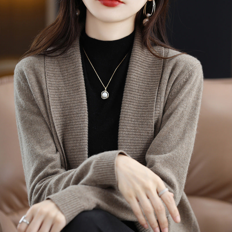 Cardigan pour femmes avec des structures de côtes élégantes et une coupe ouverte Chic und Stil