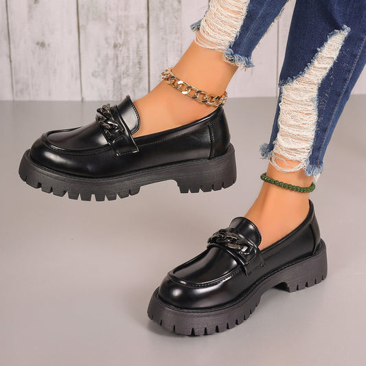Dames Chunky Loafers avec application de chaîne et profil robuste Chic und Stil