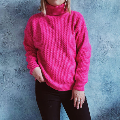 Pull en gros tricot pour femmes avec motif texturé et col haut Chic und Stil