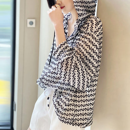 Tunique à capuche géométrique pour femmes Chic und Stil