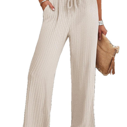 Soft ribbed pants for women with elastic waistband and practical pockets Chic and Style