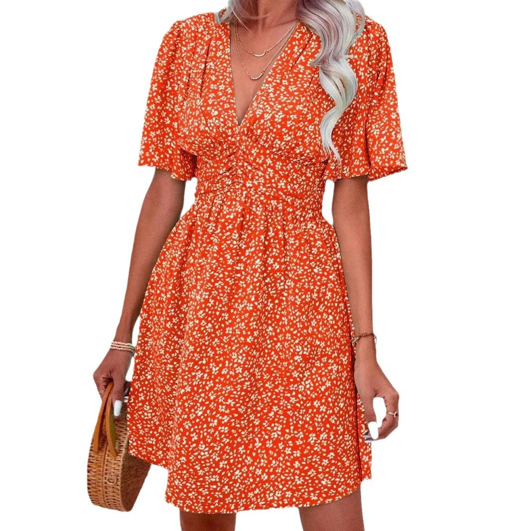 Robe Flirty Floral Ajustée et Évasée Dame Chic und Stil