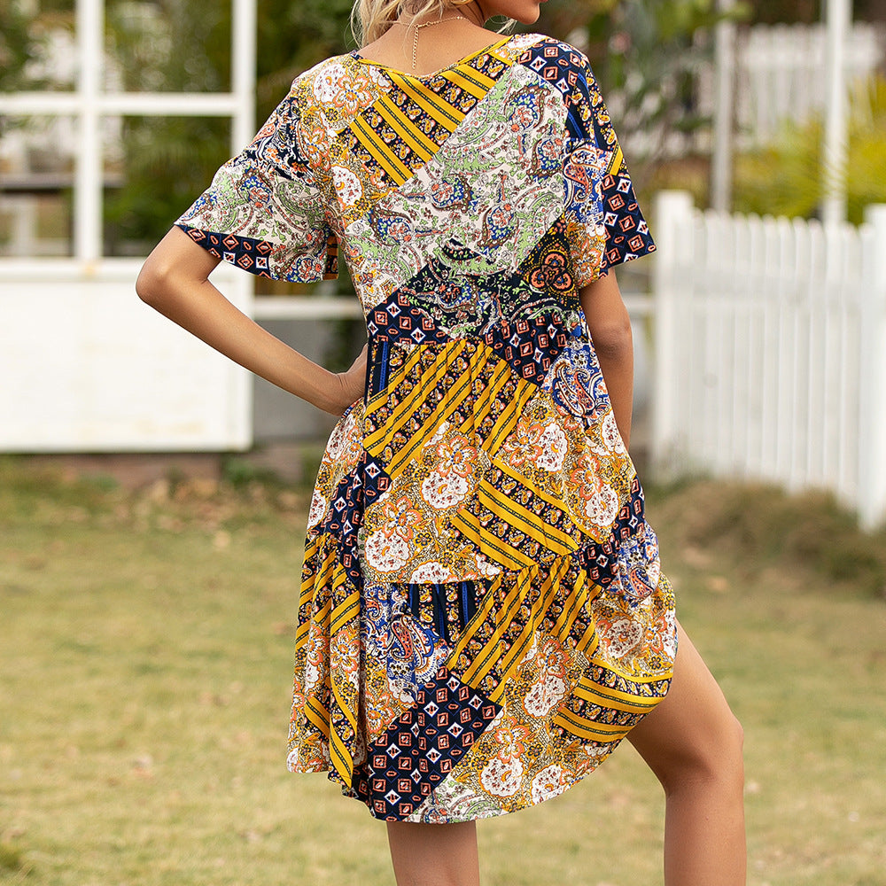 Robe patchwork pour femmes avec cordon de taille élastique et col rond Chic und Stil