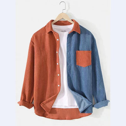 Chemise en corduroy pour hommes avec tissu texturé et poche poitrine appliquée Chic und Stil