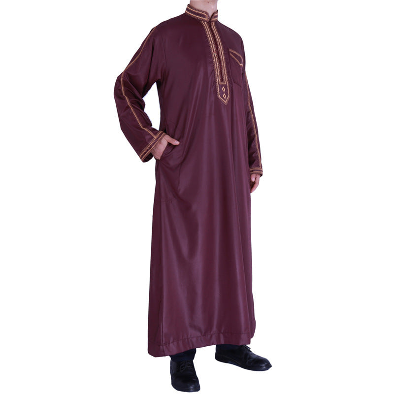 Homme robe longue traditionnelle avec broderie décorative et élégante patte de boutonnage Chic und Stil