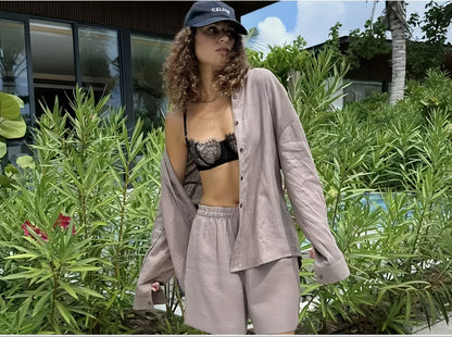 Robe chemise oversize pour femmes avec manches longues et coupe asymétrique Chic und Stil