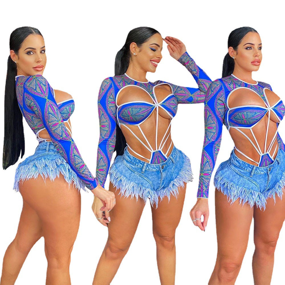 Chic und Stil Women's Cutout Bodysuit and Fringe Shorts Set