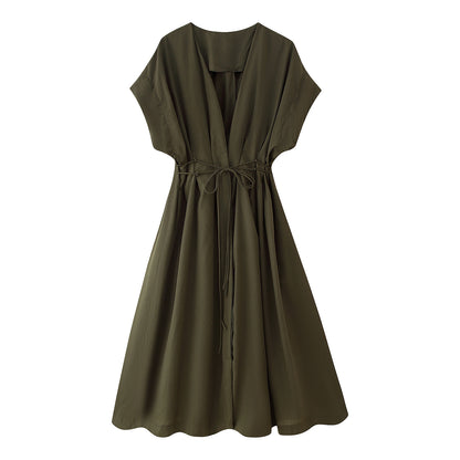 Robe midi pour femmes avec un élégant effet wrap et une coupe fluide Chic und Stil