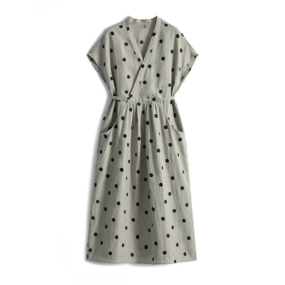 Robe maxi à pois pour femmes avec décolleté en V et ceinture Chic und Stil