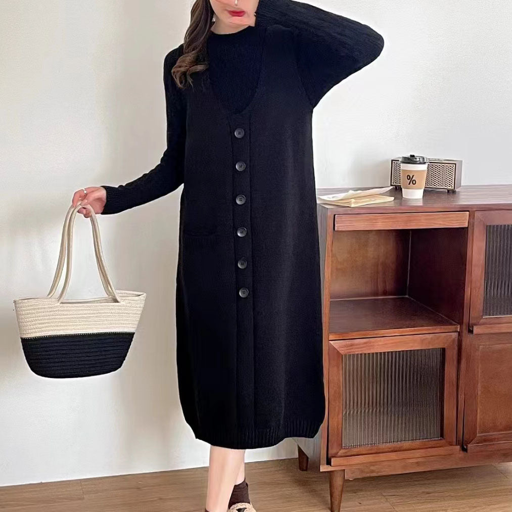 Robe en tricot durable pour femmes avec patte de boutonnage et poches Chic und Stil