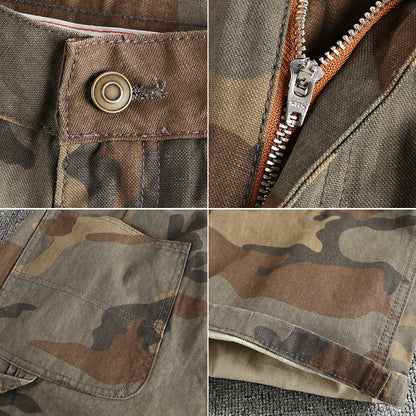 Men's cargo pants in modern camouflage design with multifunctional pockets Chic and Style