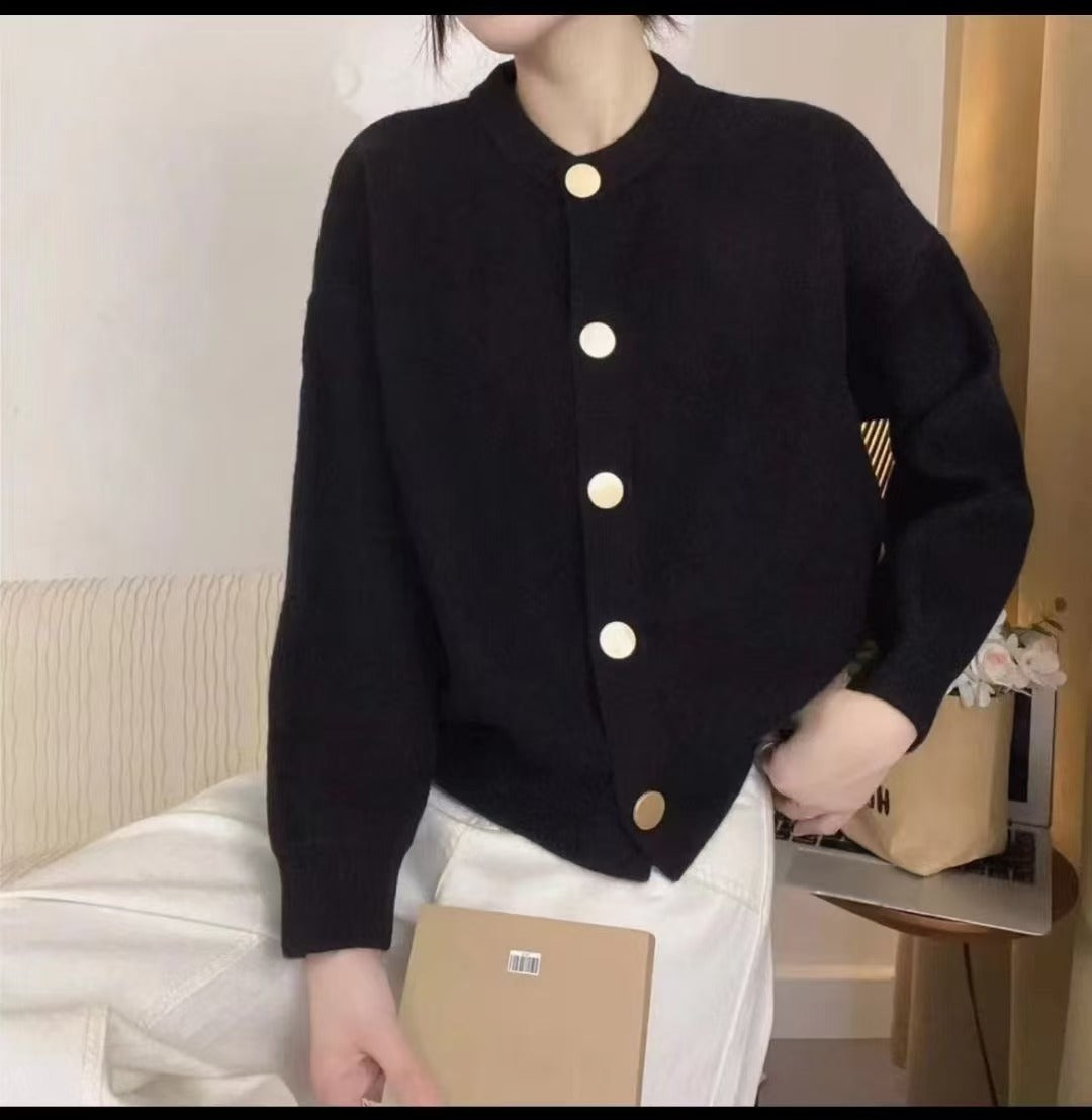 Dames Pull en tricot douillet avec de grands boutons et un design élégant Chic und Stil