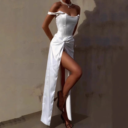 Robe maxi élégante pour femmes à épaules dénudées avec fente latérale et drapé raffiné Chic und Stil