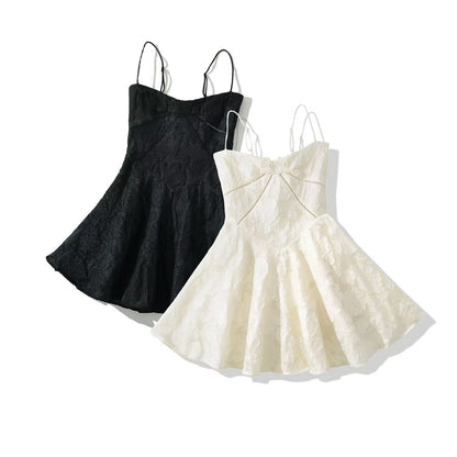 Robe dames avec motif floral en dentelle et bretelles réglables Chic und Stil