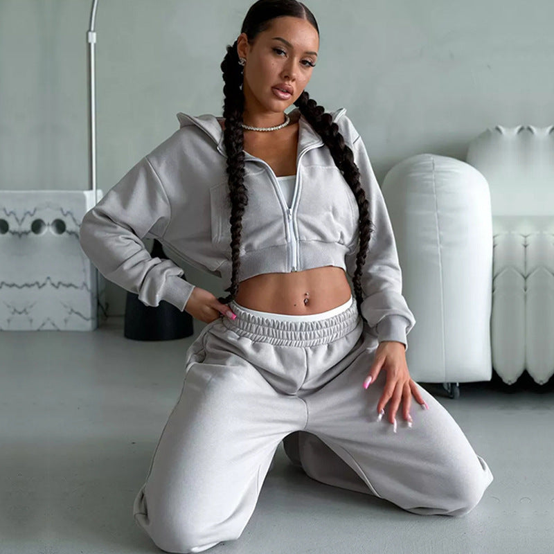 Women’s sporty cropped top and wide leisure pants set Chic and Style