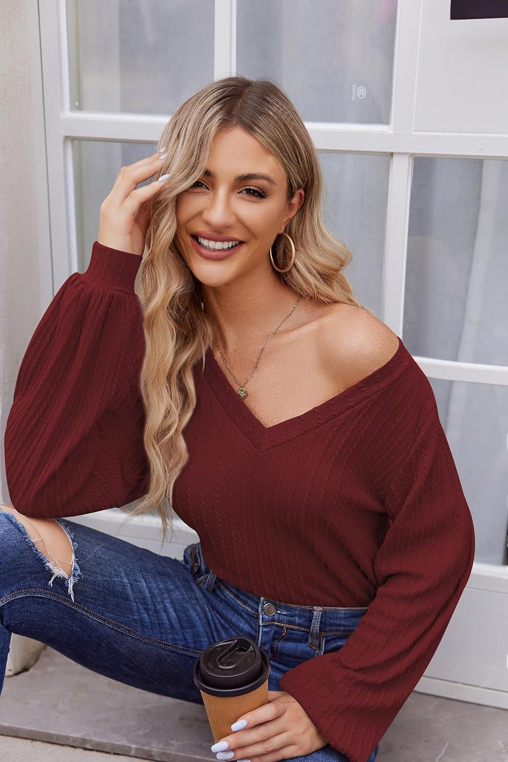 Femme pull en tricot avec une fine structure côtelée et un décolleté en V décontracté Chic und Stil