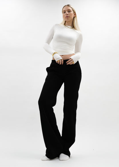 Fitted long sleeve T-shirt set for women and comfortable jogger pants Chic und Stil
