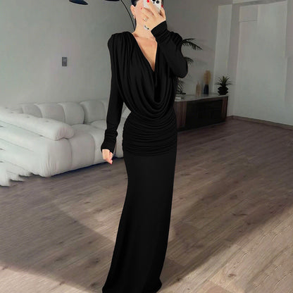 Robe longue élégante pour femmes avec un design drapé raffiné Chic und Stil