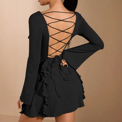 Robe à volants élégante pour femmes avec décolleté plongeant et manches longues Chic und Stil