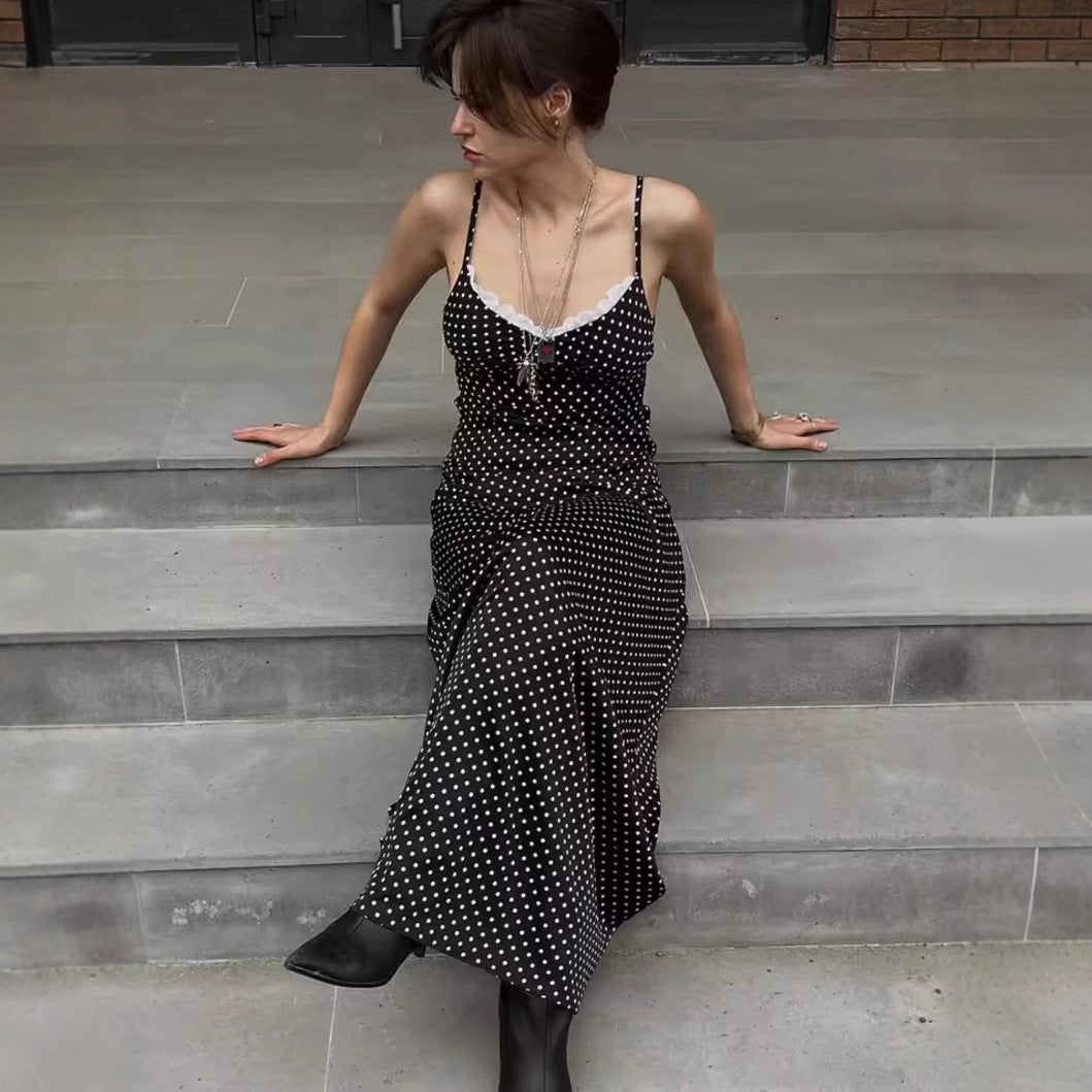 Robe maxi pour femmes avec des pois et un élégant ornement en dentelle Chic und Stil