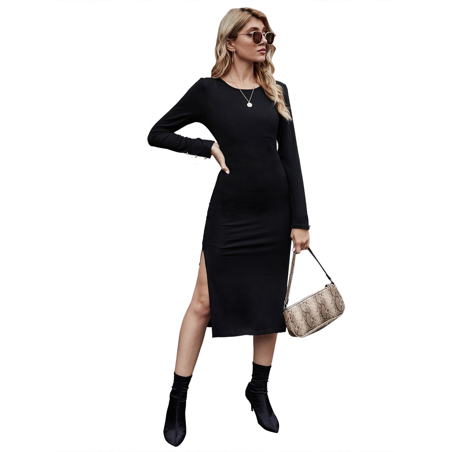 Robe maxi pour dames avec fente latérale et manches longues Chic und Stil