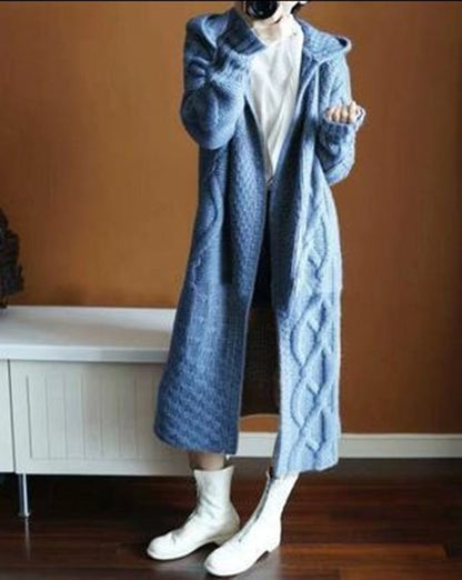 Dames cardigan avec capuche et design structuré Chic und Stil