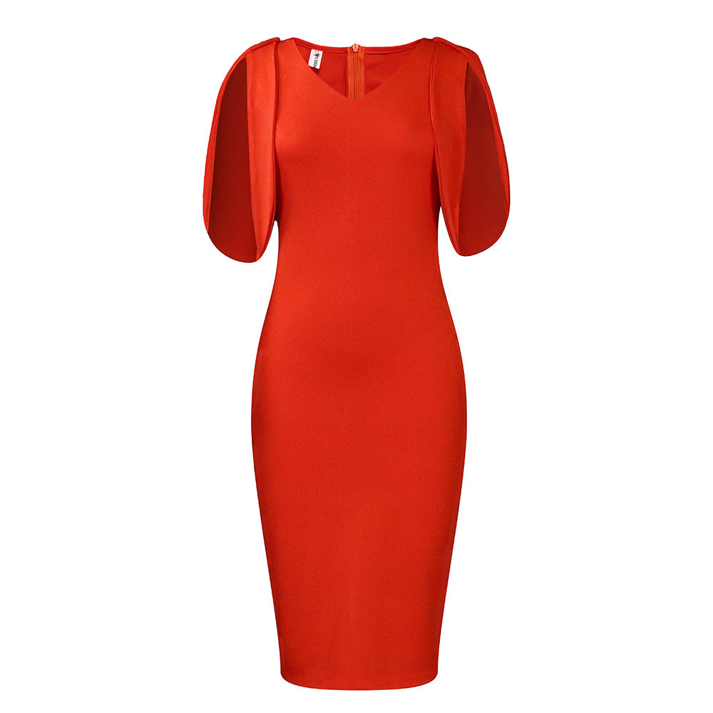 Robe ajustée pour femmes avec des manches bouffantes transparentes et décolleté en V Chic und Stil