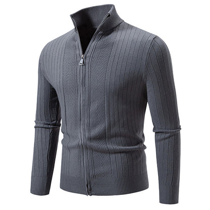 Men's knit jacket with modern zipper and fine ribbed structure Chic and Style