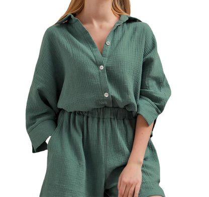 Dames combinaison courte décontractée à coupe ample et détails de bouton Chic und Stil