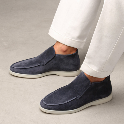 Chic and Stil | Calf suede moccasin