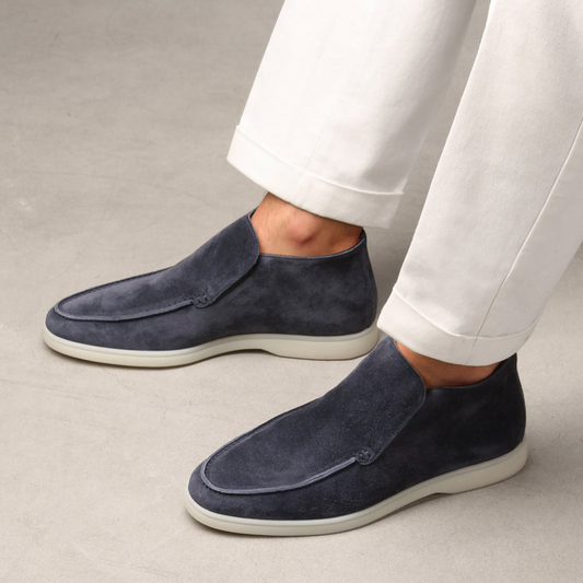 Chic and Stil | Calf suede moccasin