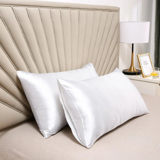 Chic and Style | 100% Mulberry Silk Pillowcase - Luxurious and Extraordinary Comfort