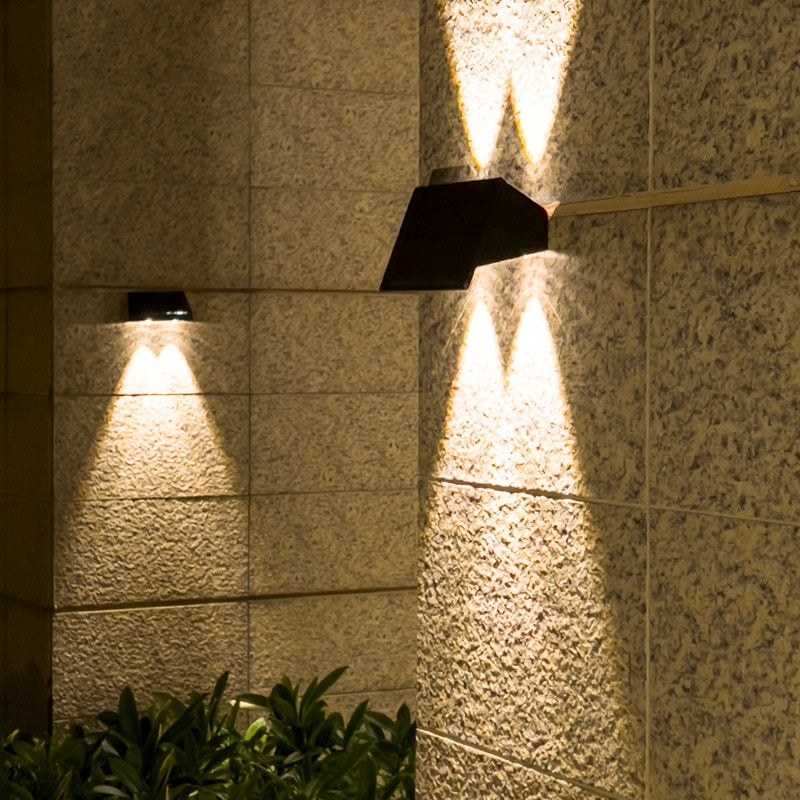 SensorGlow - Lampe Murale Solaire à Détection de Mouvement-Luminaires d'extérieur / solaires-ChicUndStil