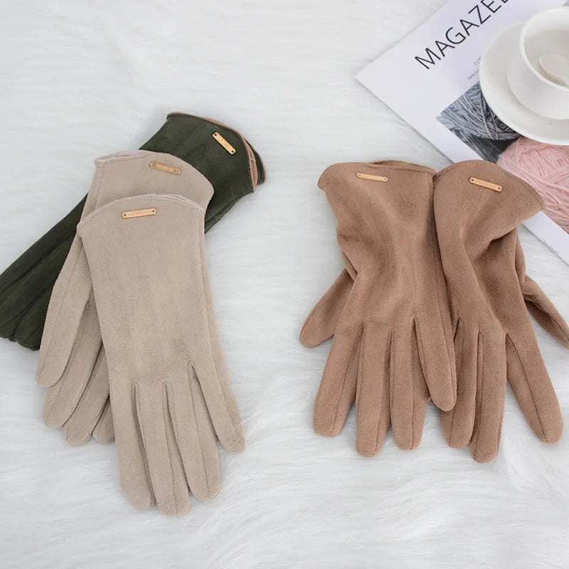 Chic and Style | Stylish suede gloves with lining
