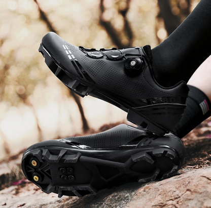 Chic und Stil | Orthopedic Cycling Shoes