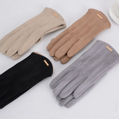 Chic and Style | Stylish suede gloves with lining