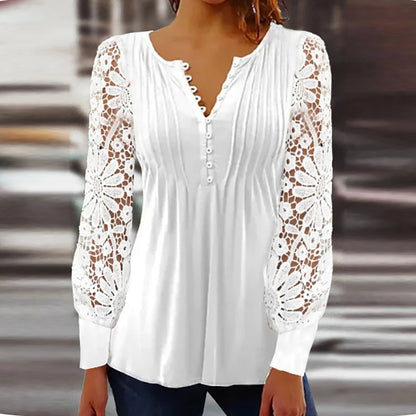 Chic und Stil | Elegant Blouse with Long Sleeves