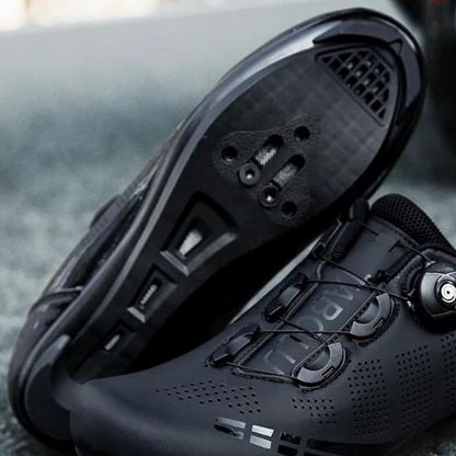 Chic und Stil | Orthopedic Cycling Shoes