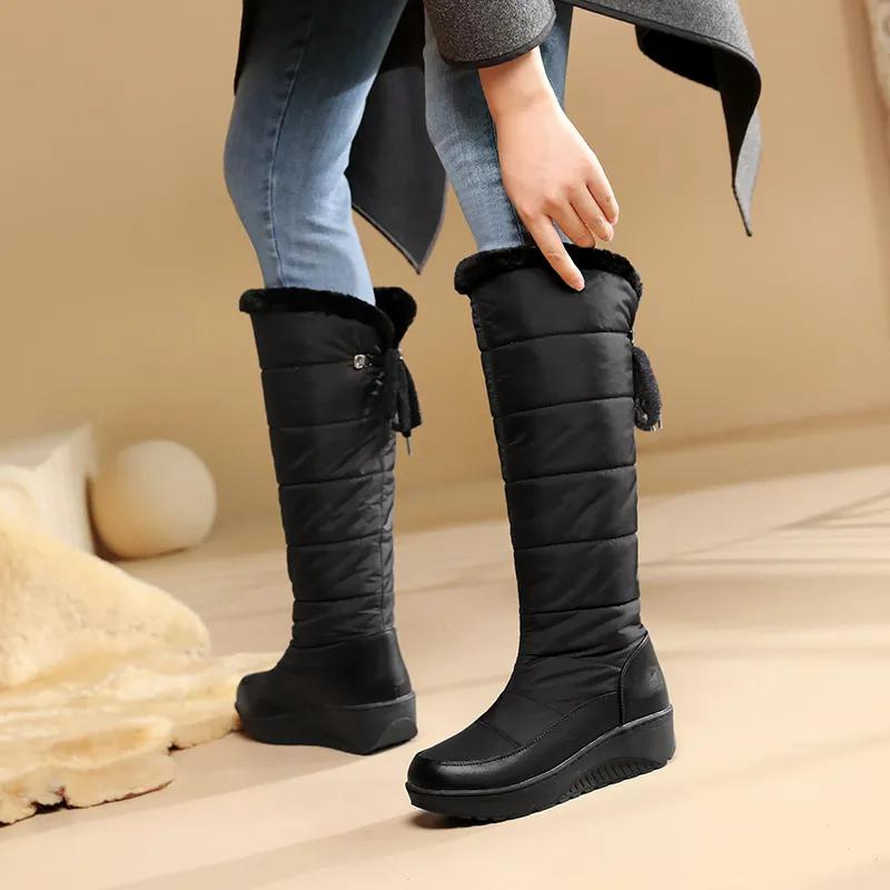 Chic und Stil | Mid-calf winter boots for women with warm fur lining