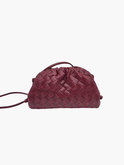 Chic und Stil | Leather Shoulder Bag for Women - Minimalist Woven Bag