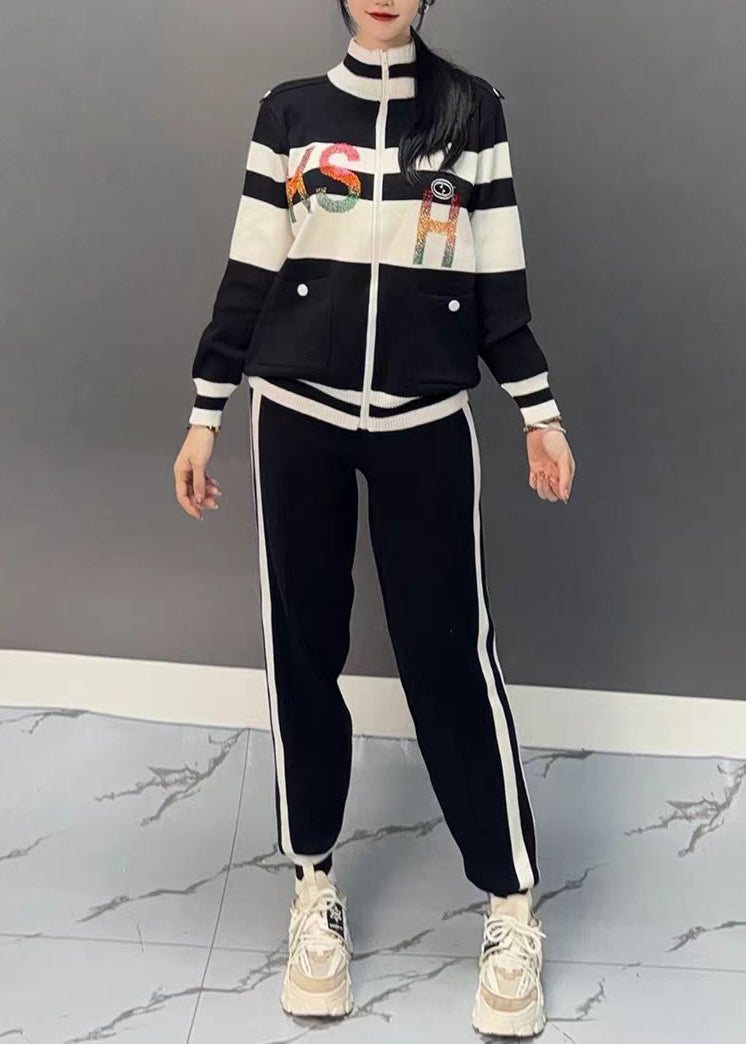 Chic und Stil | Black turtleneck patchwork coats and flared pants Two-piece set