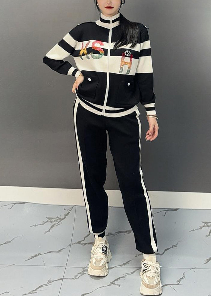 Chic und Stil | Black turtleneck patchwork coats and flared pants Two-piece set