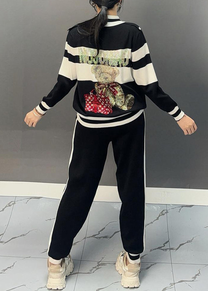 Chic und Stil | Black turtleneck patchwork coats and flared pants Two-piece set