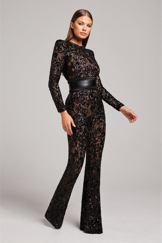 Chic und Stil | Elegant Lace Jumpsuit