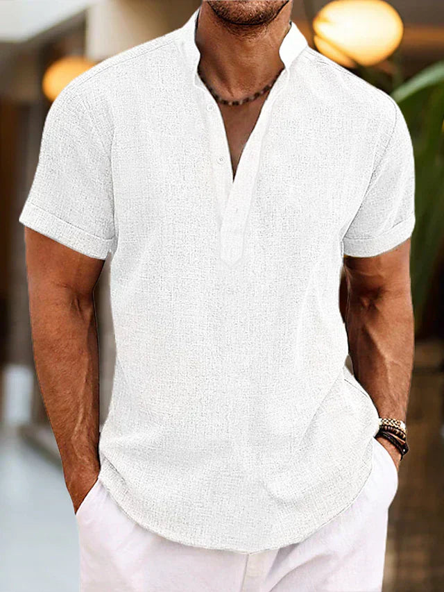 Chic und Stil | High-quality, Comfortable Men's Polo Shirt with V-neck
