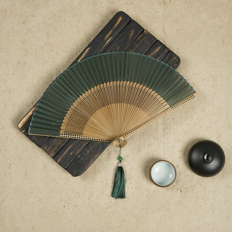 Chic and Style | Handmade bamboo silk fan 