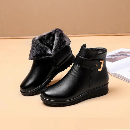 Chic and Style | Women's orthopedic boots with metal buckle in genuine leather and wool